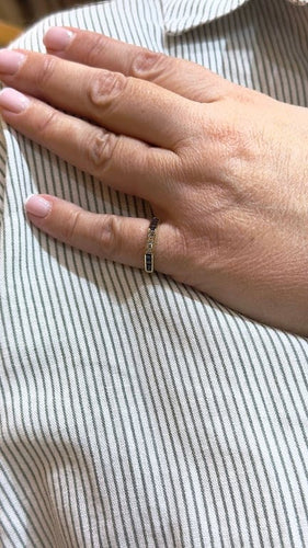 Bague 50 Bague rétro géométrique en or jaune, diamants et saphirs 58 Facettes