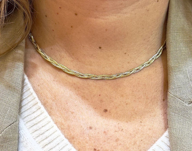 Collier Collier tressé semi-rigide en or jaune et or blanc 18 carats 58 Facettes