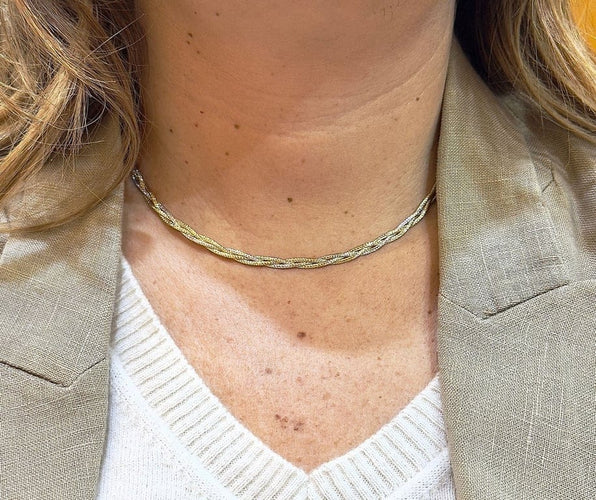 Collier Collier tressé semi-rigide en or jaune et or blanc 18 carats 58 Facettes
