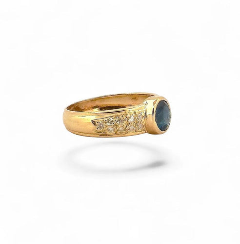 Bague 51 Bague jonc ancienne en or jaune avec saphir et diamants 58 Facettes