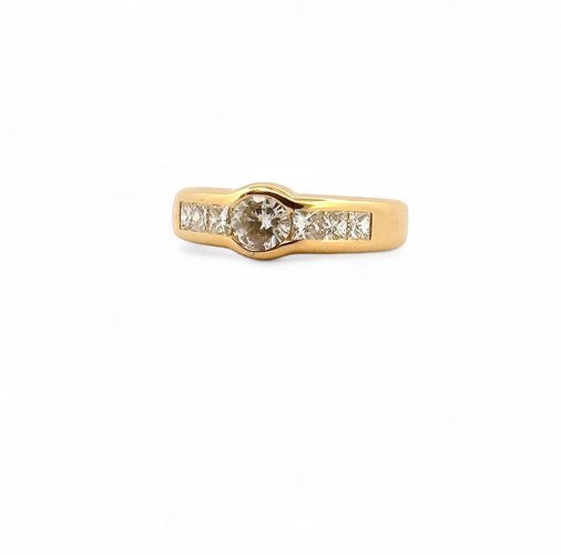 Bague 54 Solitaire - Bague en or jaune 18 carats et diamants 58 Facettes
