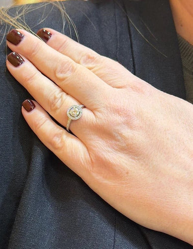 Bague 52 Solitaire - Bague halo en or blanc 18 carats et diamants 58 Facettes