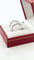 Boucles d'oreilles Créoles en or blanc 18 carats et diamants 58 Facettes