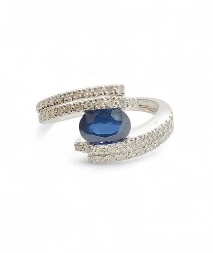 Bague 53 Bague croisée saphir et diamants en or blanc 18 carats 58 Facettes