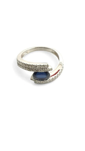Bague 53 Bague croisée saphir et diamants en or blanc 18 carats 58 Facettes
