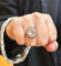 Bague 55 Bague en or blanc, aigue-marine, diamants et rubis 58 Facettes