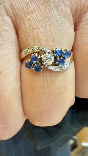 Bague 51 Bague ancienne en or jaune et platine, saphirs et diamants 58 Facettes