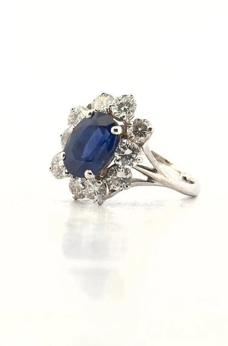 Bague 55 Bague fleur en or blanc 18 carats avec saphir de Ceylan et diamants 58 Facettes