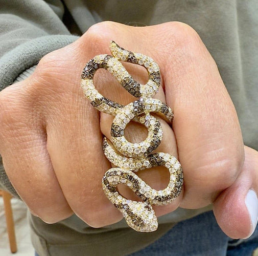 Bague 55 Bague serpent en or jaune 18 carats et diamants 58 Facettes