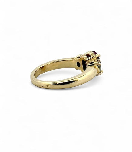 Bague 55 Bague solitaire en or jaune 18 carats avec rubis et diamants 58 Facettes