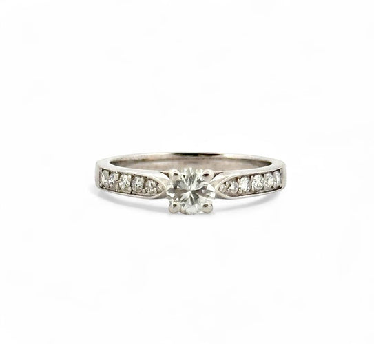 Bague 54 Solitaire - Bague en or blanc 18 carats et diamants 58 Facettes