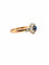 Bague 57 Bague marguerite ancienne en or jaune 18 carats, diamants et saphir 58 Facettes