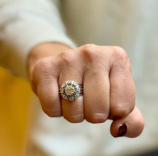 Bague 54 Bague marguerite ancienne - Diamants en or blanc 18 carats 58 Facettes