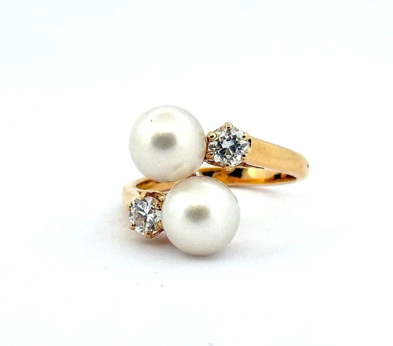 Bague 59 Bague Toi et Moi en or jaune, perles de culture et diamants 58 Facettes