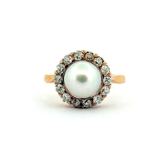 Bague 57 Bague ancienne en or jaune avec perle et diamants 58 Facettes