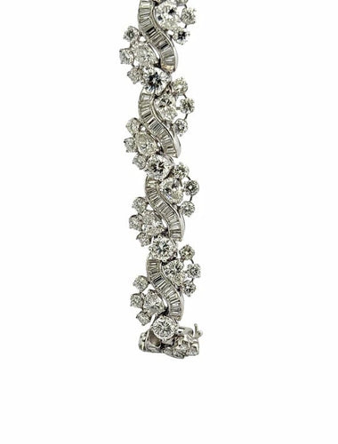 Bracelet Bracelet haute joaillerie en platine, or blanc et diamants 58 Facettes