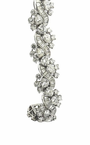 Bracelet Bracelet haute joaillerie en platine, or blanc et diamants 58 Facettes