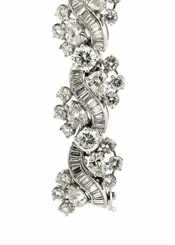 Bracelet Bracelet haute joaillerie en platine, or blanc et diamants 58 Facettes