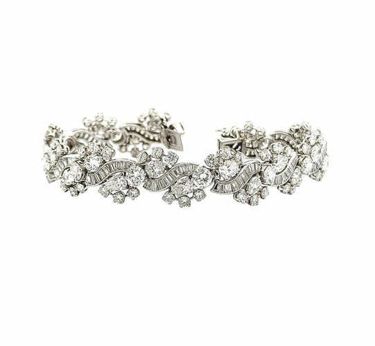 Bracelet Bracelet haute joaillerie en platine, or blanc et diamants 58 Facettes