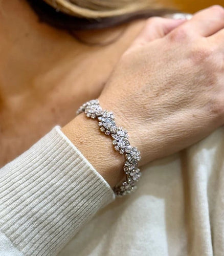 Bracelet Bracelet haute joaillerie en platine, or blanc et diamants 58 Facettes