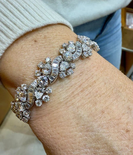 Bracelet Bracelet haute joaillerie en platine, or blanc et diamants 58 Facettes