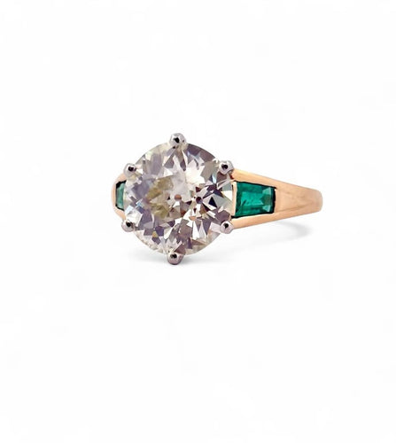 Bague 52 Solitaire - Bague en or jaune et platine avec diamant 3,85 ct et émeraudes 58 Facettes