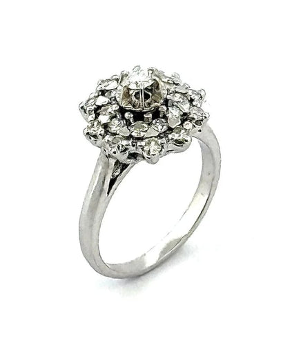 Bague 52 Bague marguerite en or blanc 18 carats et diamants 58 Facettes