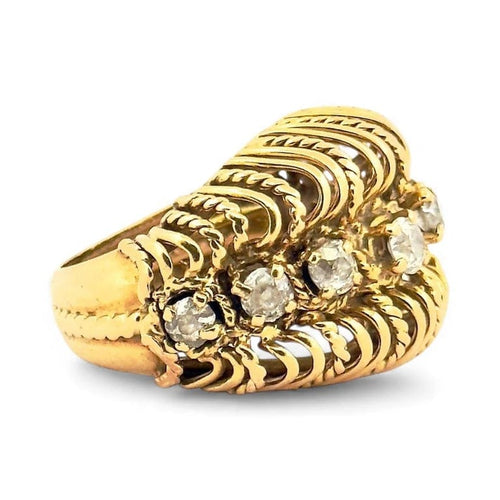 Bague 56 Bague antique XIXe siècle en or jaune 18 carats et diamants 58 Facettes