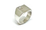 Bague 61 Chevalière vintage homme en or blanc 18 carats et diamant 58 Facettes