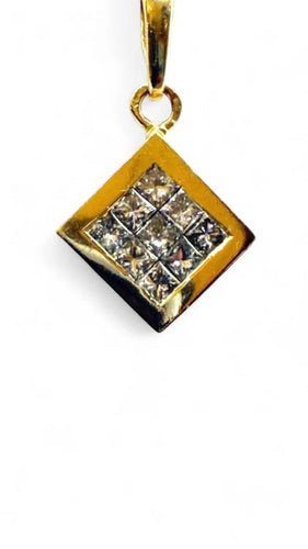 Collier Collier - Chaîne et pendentif en or jaune 18 carats et diamants 58 Facettes
