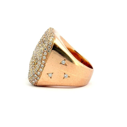 Bague 54 Bague chevalière en or rose 18 carats pavée de diamants 58 Facettes