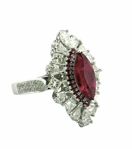 Bague 55 Bague marquise en or avec diamants et rubis naturel 58 Facettes