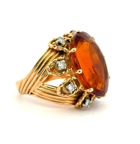 Bague 54 Bague ancienne en or jaune 18 carats, citrine et diamants 58 Facettes