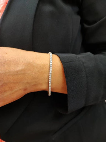 Bracelet Bracelet tennis rivière en or blanc 18k et diamants 58 Facettes RIV.FA16
