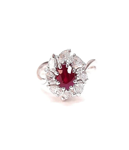 Bague 54 Bague marguerite en or blanc 18K rubis et diamants 58 Facettes Bag.Ent.Rub.F-23
