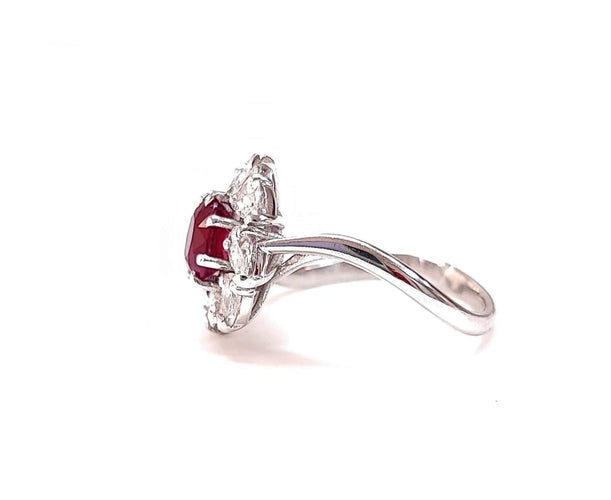 Bague 54 Bague marguerite en or blanc 18K rubis et diamants 58 Facettes Bag.Ent.Rub.F-23