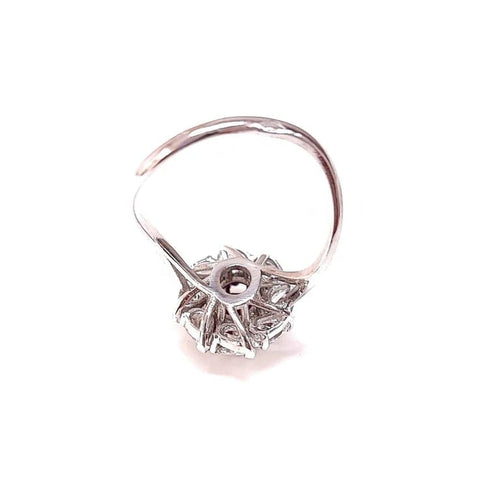 Bague 54 Bague marguerite en or blanc 18K rubis et diamants 58 Facettes Bag.Ent.Rub.F-23