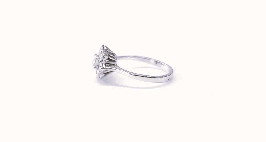 Bague 58 Bague marguerite en or blanc 18K et diamants 58 Facettes Bag.marg-1680