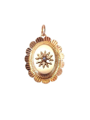 Pendentif Médaillon ouvrant en or jaune 18K avec perle 58 Facettes Med.1676.2