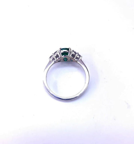 Bague 55 Bague en or blanc 18K avec émeraude et diamants 58 Facettes Bag.Emr.FA.32