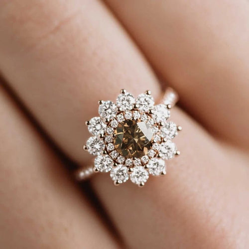Bague 51 GEMMYO Lefkos - Bague marguerite en or rose 750, diamants 58 Facettes GYO.1722/2