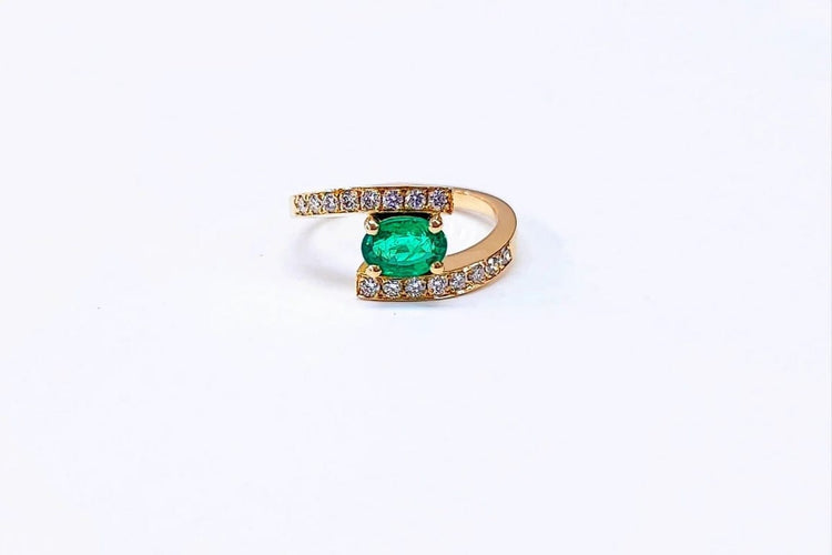Bague 54 Bague émeraude et diamants en or jaune 18K 58 Facettes Bag.Em.cx.FA.53