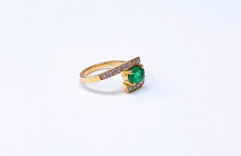Bague 54 Bague émeraude et diamants en or jaune 18K 58 Facettes Bag.Em.cx.FA.53