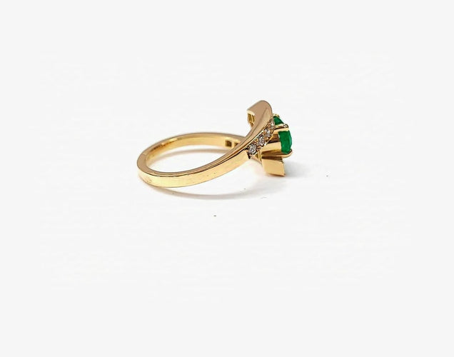 Bague 54 Bague émeraude et diamants en or jaune 18K 58 Facettes Bag.Em.cx.FA.53