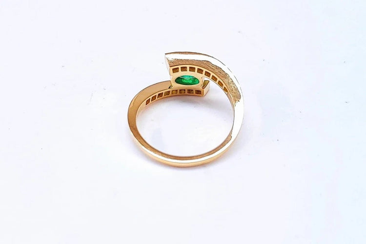 Bague 54 Bague émeraude et diamants en or jaune 18K 58 Facettes Bag.Em.cx.FA.53