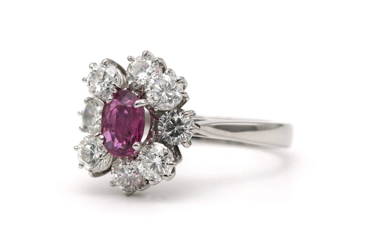 Bague 54 Bague contemporaine en or blanc sertie d’un saphir rose et diamants 58 Facettes 23282