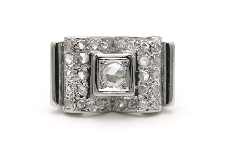 Bague 55 Bague Art déco sertie de diamants taille rose en or blanc 18 ct 58 Facettes 23293