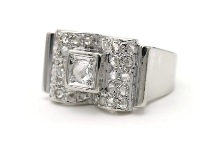 Bague 55 Bague Art déco sertie de diamants taille rose en or blanc 18 ct 58 Facettes 23293
