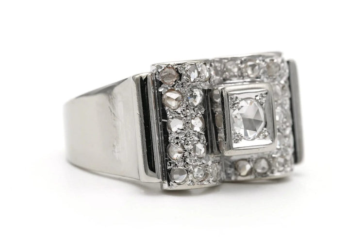 Bague 55 Bague Art déco sertie de diamants taille rose en or blanc 18 ct 58 Facettes 23293