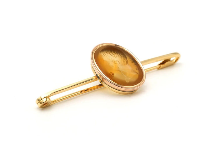 Broche Broche Napoléon III - Intaille sur agate en or jaune 18 carats 58 Facettes 23328